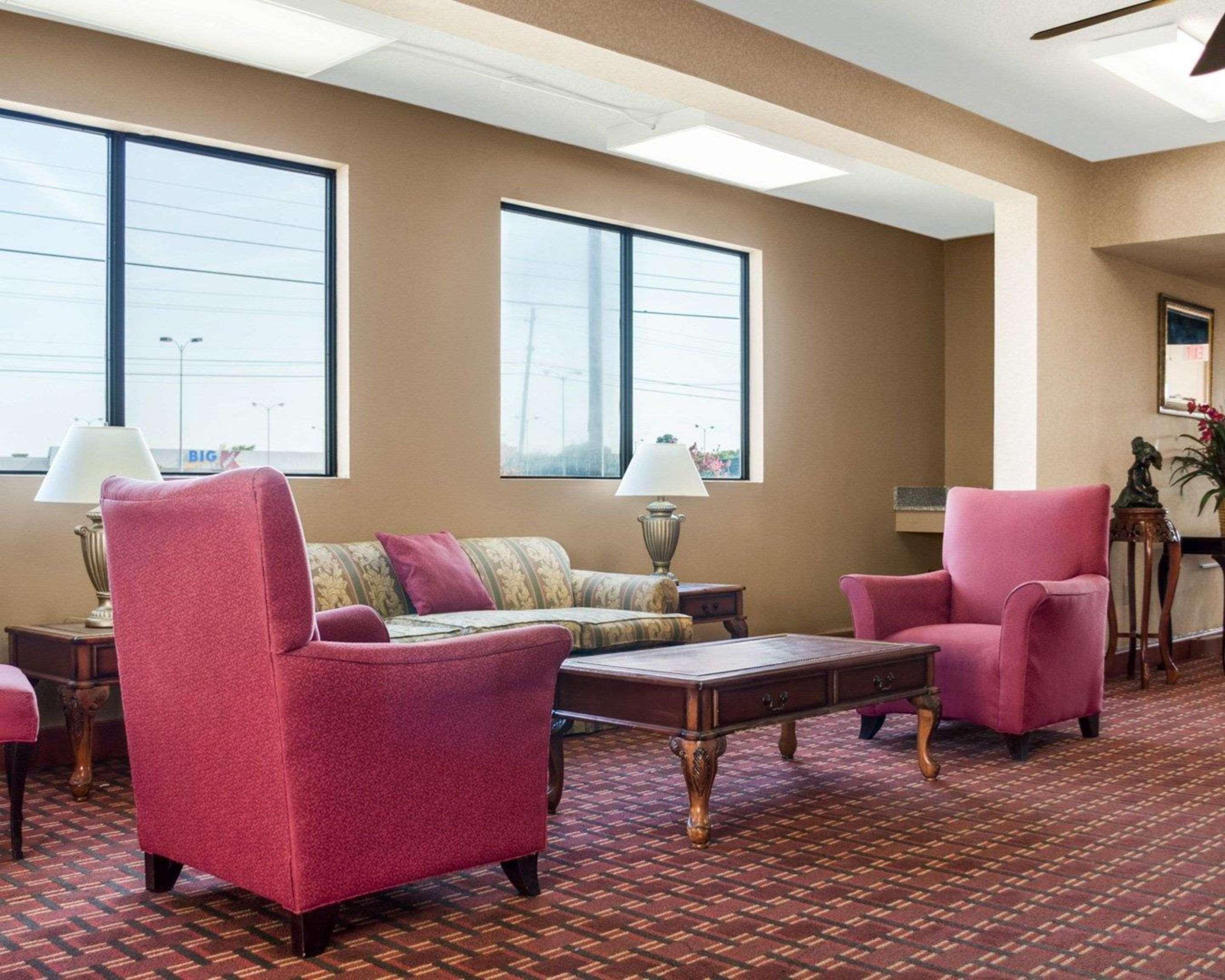 Econo Lodge By Choice Гринвилл Экстерьер фото