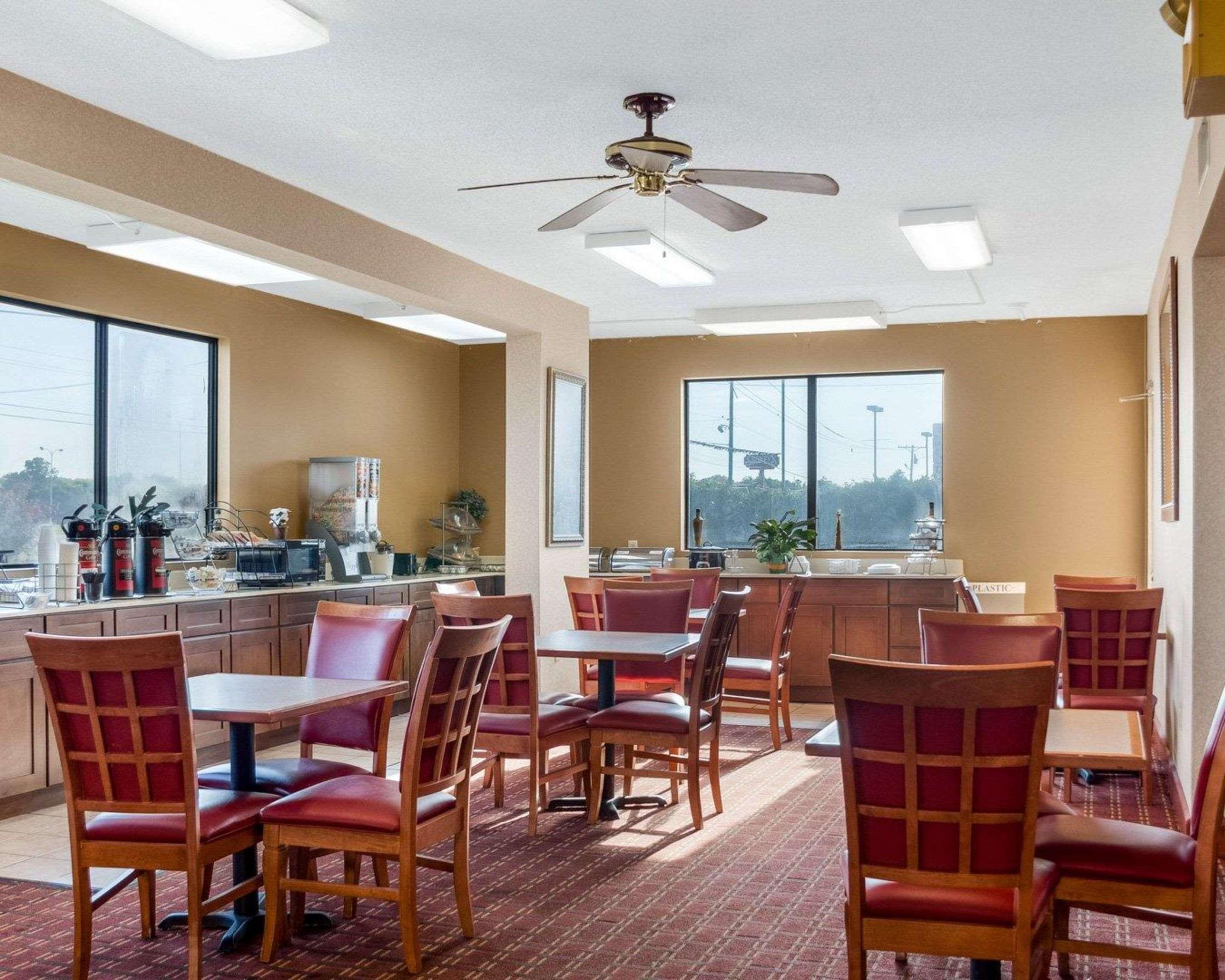 Econo Lodge By Choice Гринвилл Экстерьер фото