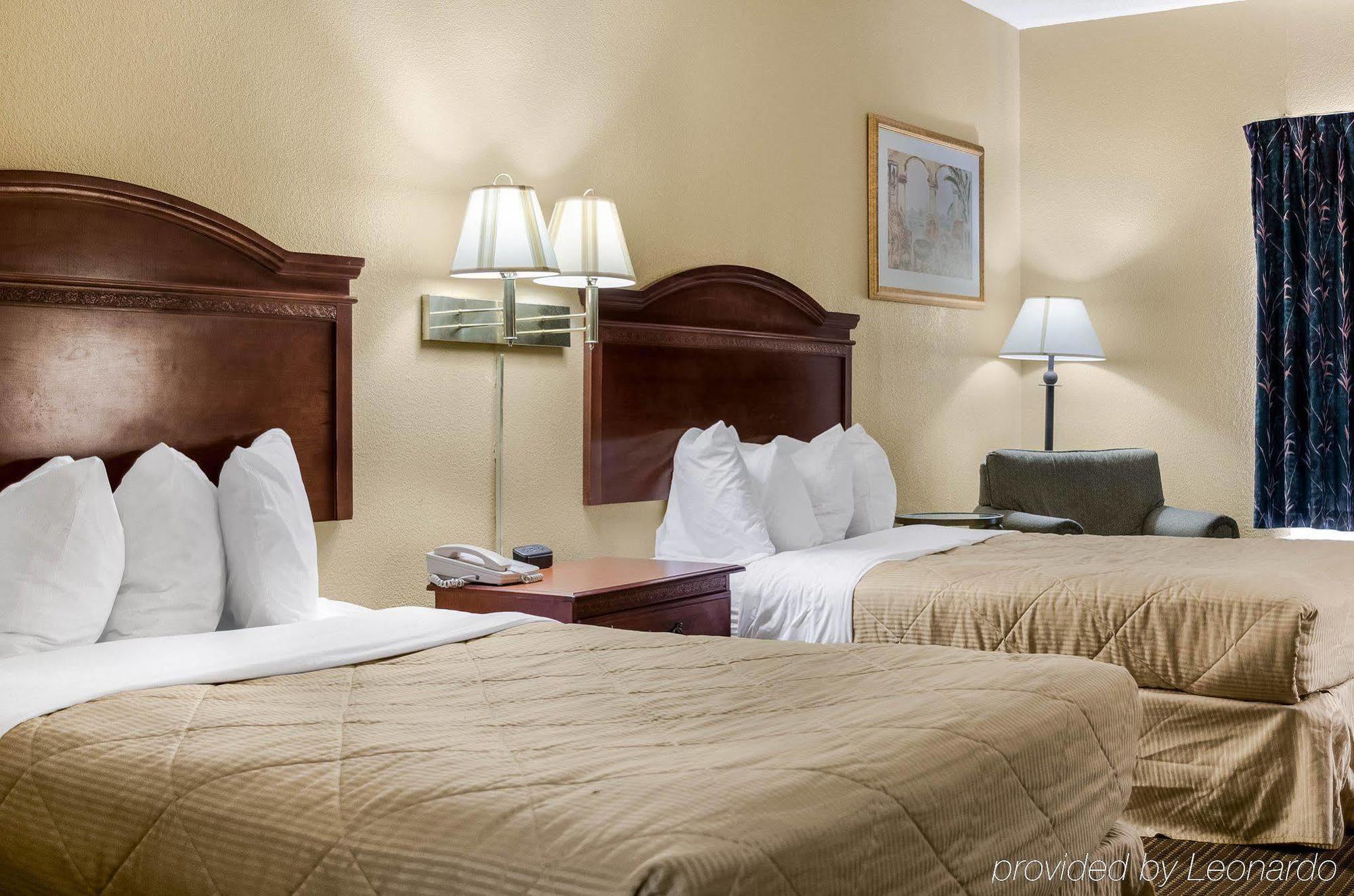 Econo Lodge By Choice Гринвилл Экстерьер фото