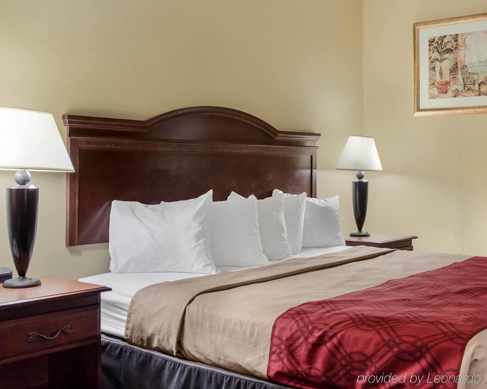 Econo Lodge By Choice Гринвилл Экстерьер фото